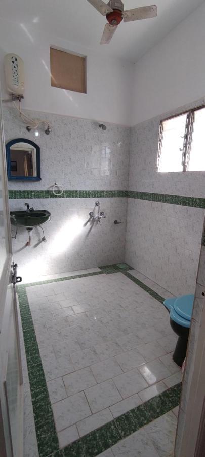 "Go Desert" Homestay Bhuj Exterior photo