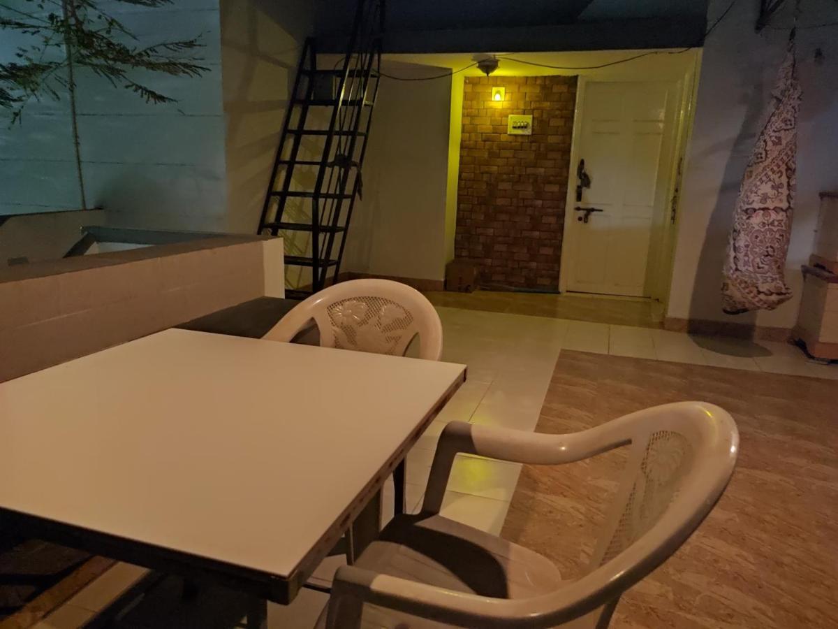"Go Desert" Homestay Bhuj Exterior photo